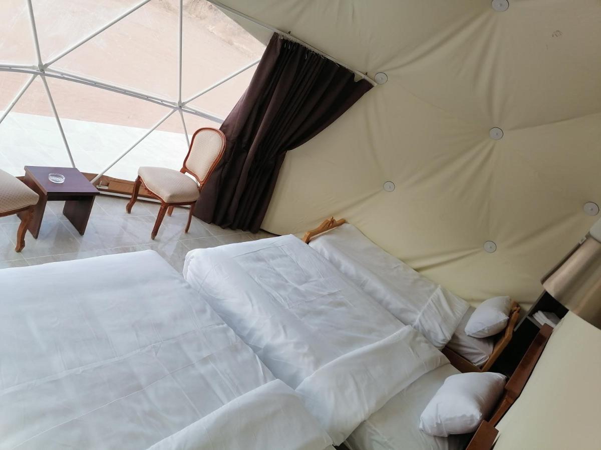 Готель Sara Luxury Camp Ваді-Рам Екстер'єр фото